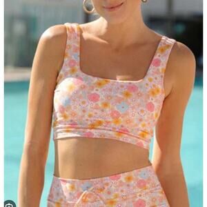Albion Fit Darling Pink Floral Bikini Top Size Large